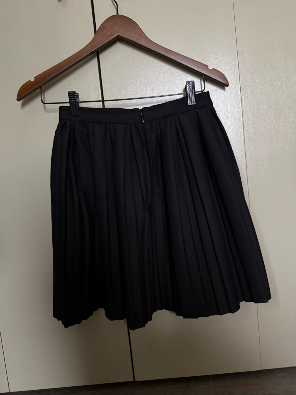 COS Black Pleated Wool Blend Mini Skirt Size 34 - Picture 4 of 7